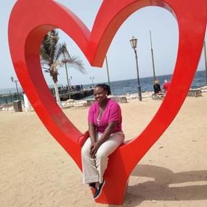 Meet your Posher, Caren